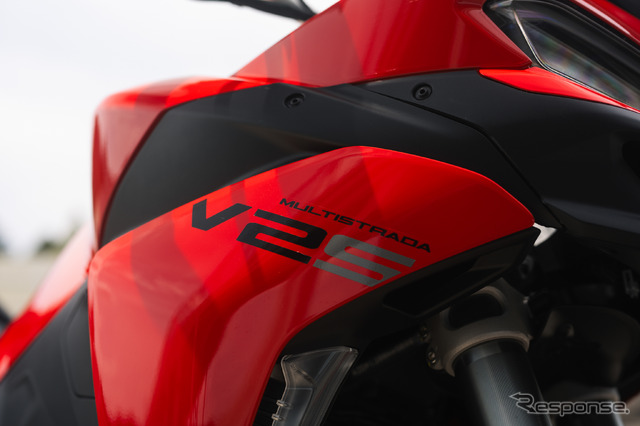ドゥカティ ムルティストラーダV2S