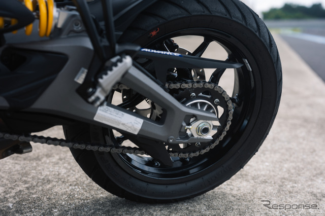 ドゥカティ ムルティストラーダV2S