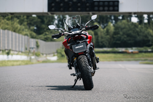ドゥカティ ムルティストラーダV2S
