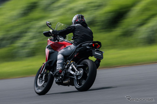 ドゥカティ ムルティストラーダV2S
