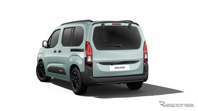 シトロエン・ベルランゴの特別色「アクア グリーン」（5人乗り）