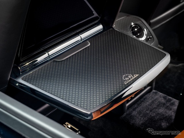 ロールスロイス・ブラック・バッジ・ゴースト・ゲーマー