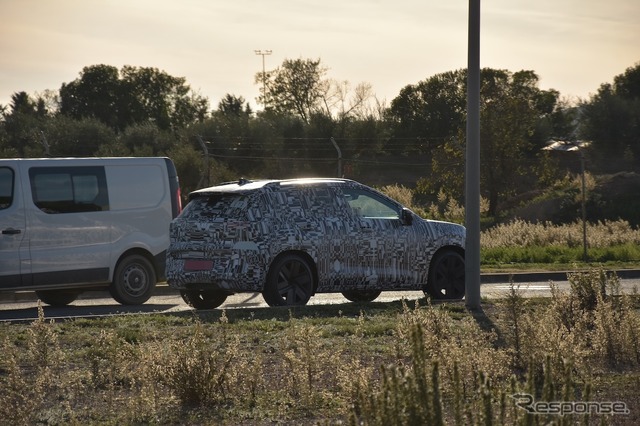 VW ID.クロス 市販型のプロトタイプ