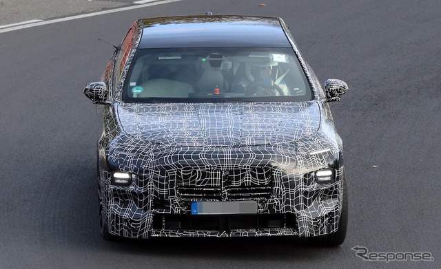 BMW 7シリーズ 改良新型のプロトタイプ