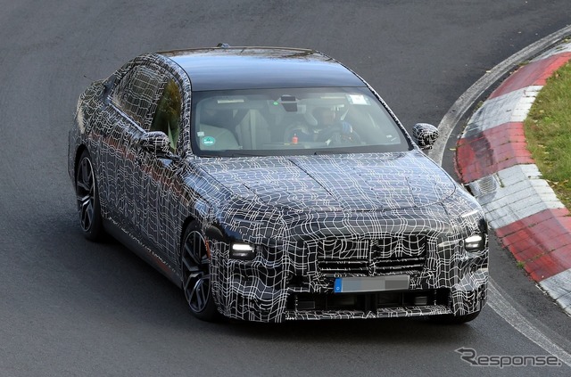 BMW 7シリーズ 改良新型のプロトタイプ