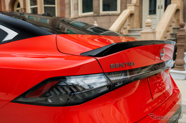 日産 セントラ 新型