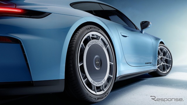 ポルシェ『911 GT3』現行型（992.2）向けのマンタイキット装着車