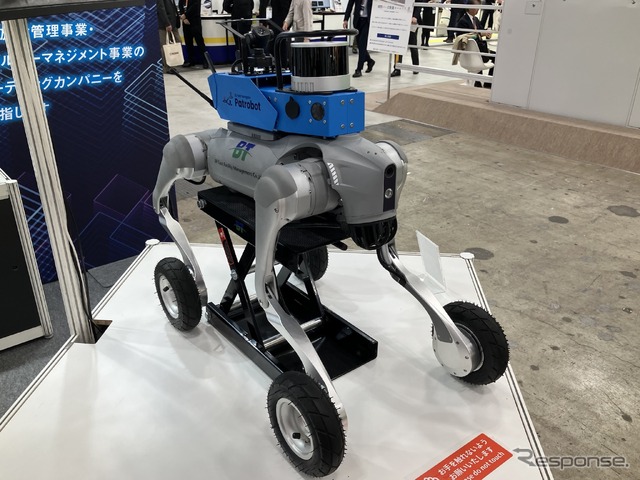 JR東日本ビルテックの四足歩行ロボット（第9回鉄道技術展＋第6回橋梁・トンネル技術展）