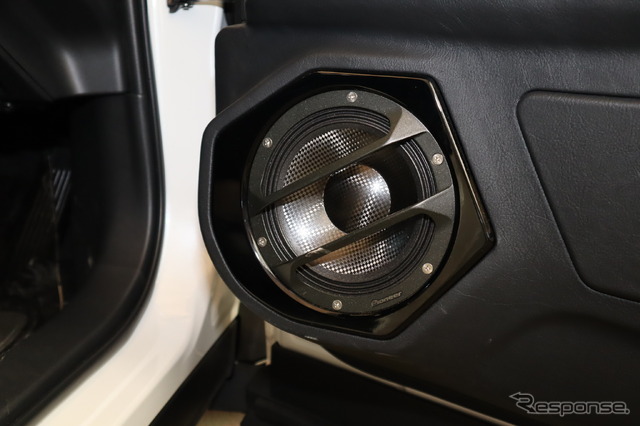 carrozzeria TS-Z1GRデモカー トヨタ レクサス UX【ウェイブトゥポート代表 山本克美さん】