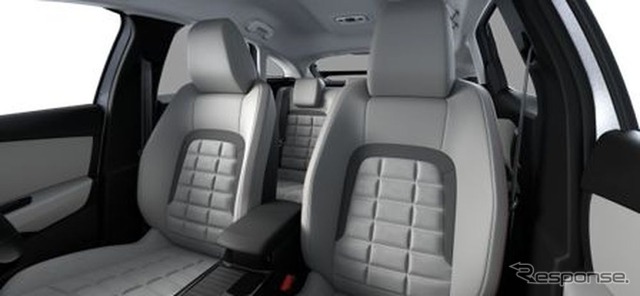 シトロエン C4 MAX HYBRID