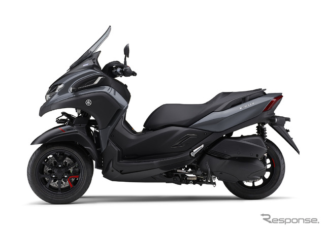 ヤマハ トリシティ300（パステルダークグレー）