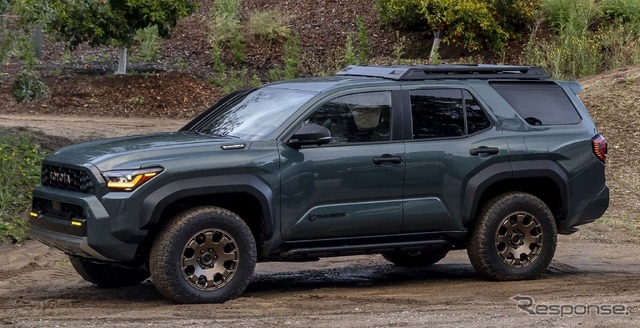 トヨタ 4ランナー の「トレイルハンター」