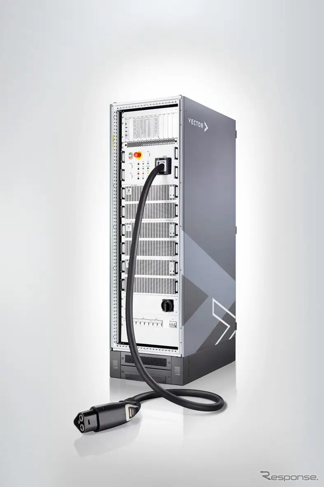 vCTS.performanceのマスターラック（MCS充電ケーブル付き）