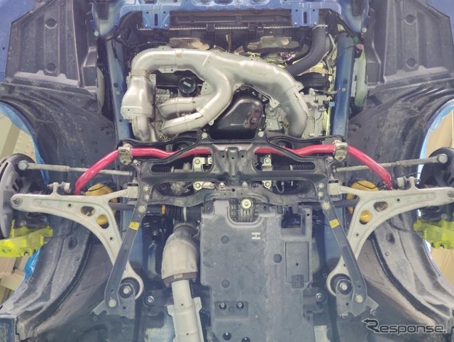 スバル・WRX STI フロント用装着例