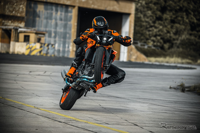 KTM 990 DUKE