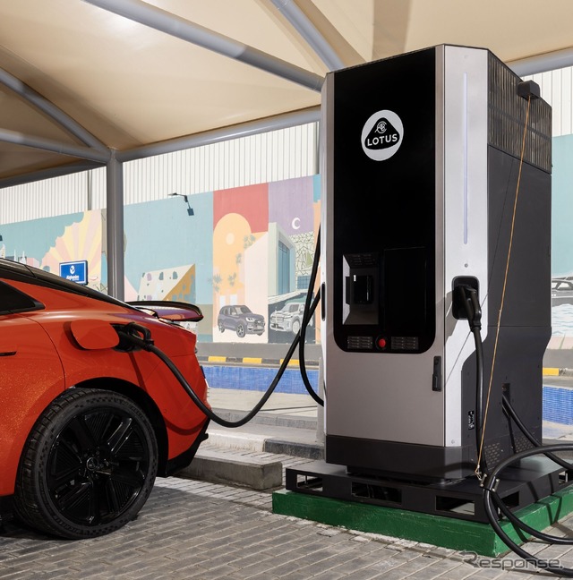 ロータスのハイパーEV『エメヤ』、443kWピーク充電で世界最速級の充電性能実証…電池の8割の充電を13分で