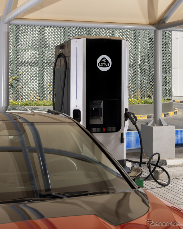 ロータスのハイパーEV『エメヤ』、443kWピーク充電で世界最速級の充電性能実証…電池の8割の充電を13分で