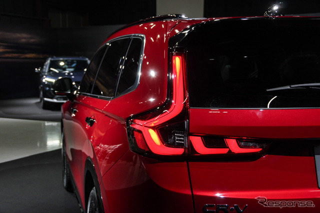 ホンダ CR-V e:HEV RS ブラックエディション