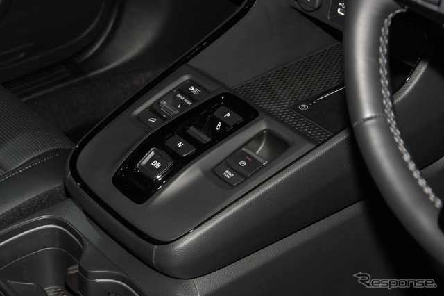 ホンダ CR-V e:HEV RS ブラックエディション