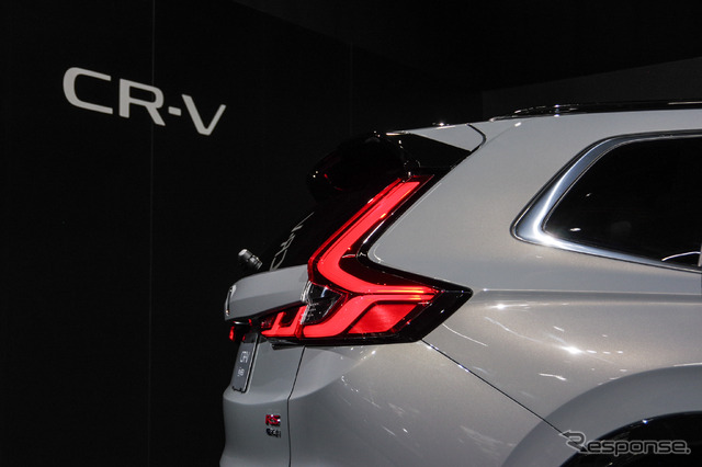 ホンダ CR-V e:HEV RS ブラックエディション