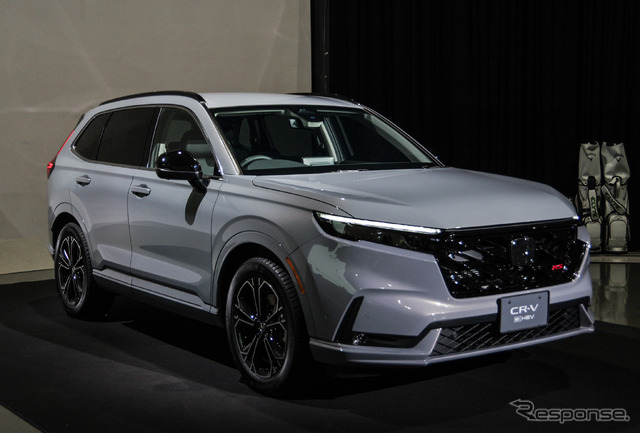 ホンダ CR-V e:HEV RS