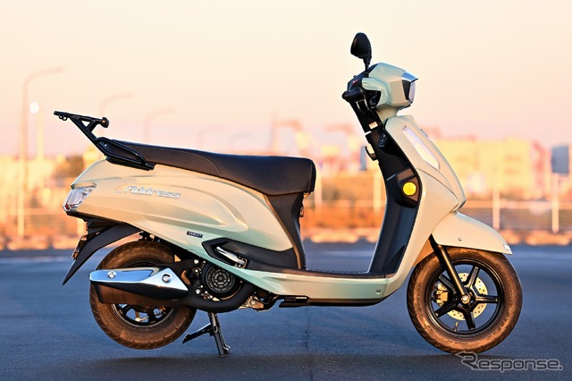 スズキ アドレス125