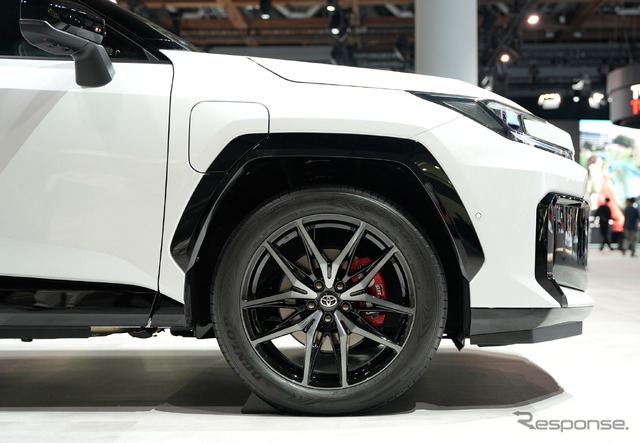 トヨタ RAV4 GRスポーツ（ジャパンモビリティショー2025）