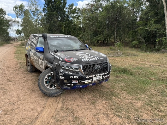 哀川翔が総監督を務めるFLEX SHOW AIKAWA Racing