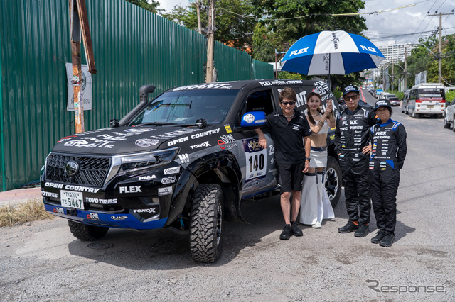 哀川翔が総監督を務めるFLEX SHOW AIKAWA Racing