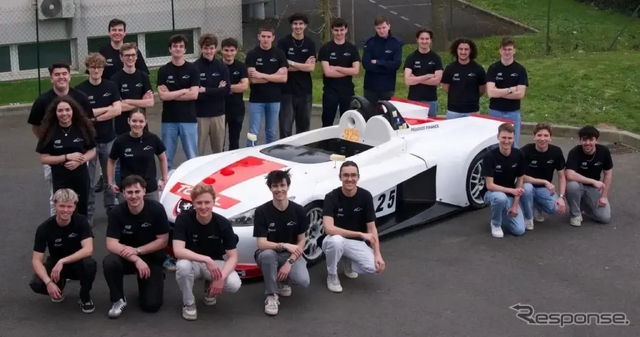 ESTACA Lavalの学生チームがプジョー『207スパイダー』を完全電動のヒルクライムマシンに改造