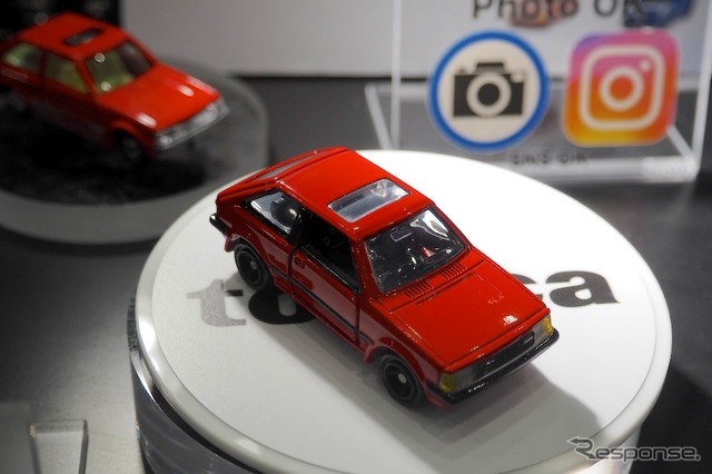 TOMICA OWNERS MEETING：トミカREBORN マツダ ファミリア1500XG