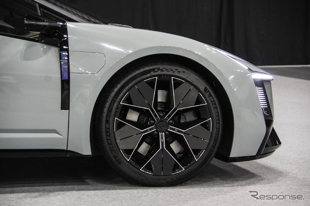 トヨタ カローラコンセプト（ジャパンモビリティショー2025）