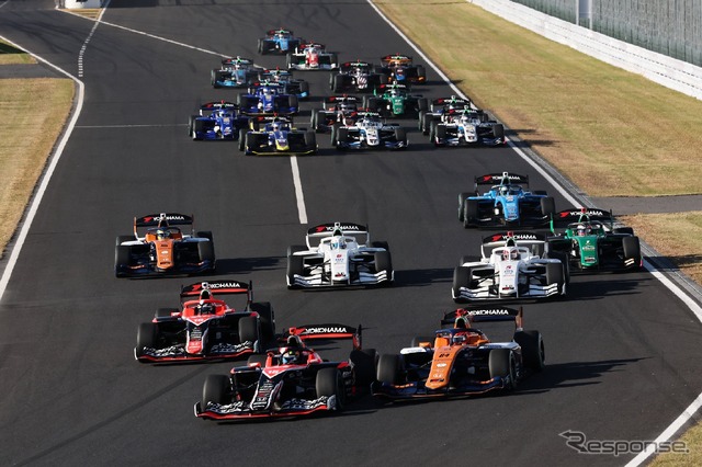 瑶子女王杯 2025年全日本スーパーフォーミュラ選手権 第12戦(鈴鹿サーキット)