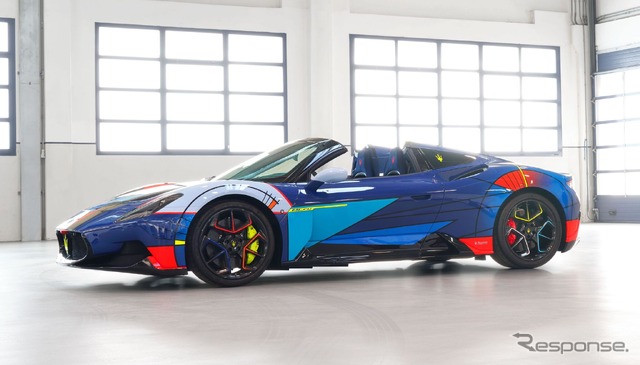 マセラティ MC20チェロ・オペラ・ダルテ