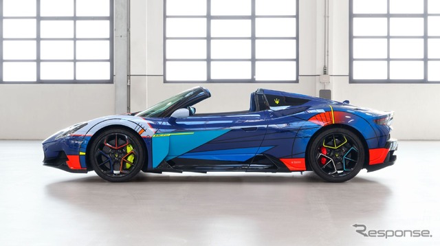 マセラティ MC20チェロ・オペラ・ダルテ