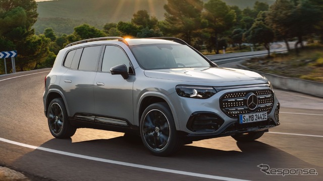 メルセデスベンツ GLB 新型