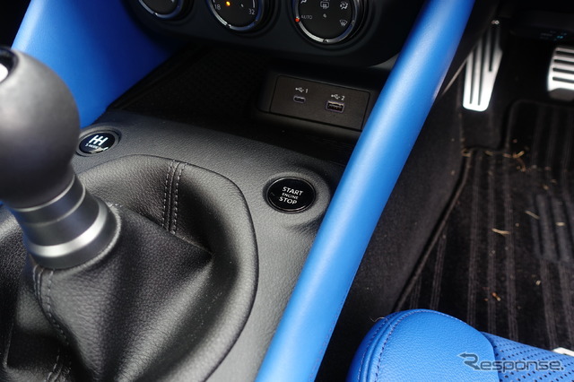 日産 フェアレディZ（MT車）