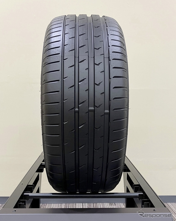 TOYO TIRES SUSTAINABLE CONCEPT TIRE