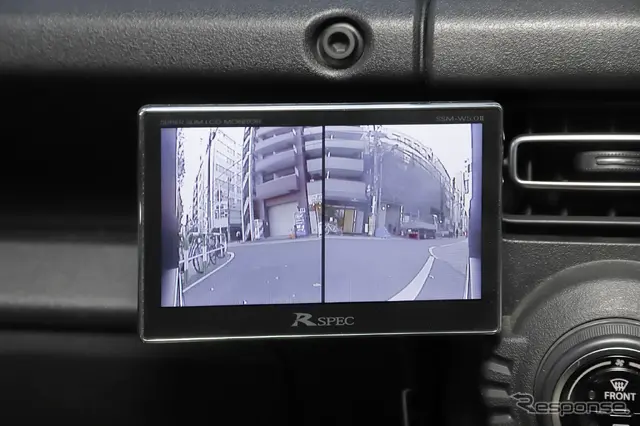 マルチVIEWフロントカメラの左右分割表示