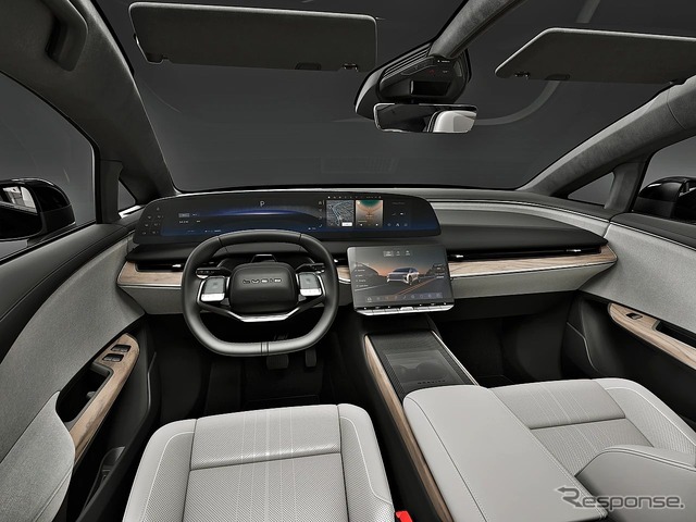 ルシッド・グラビティ・ツーリング