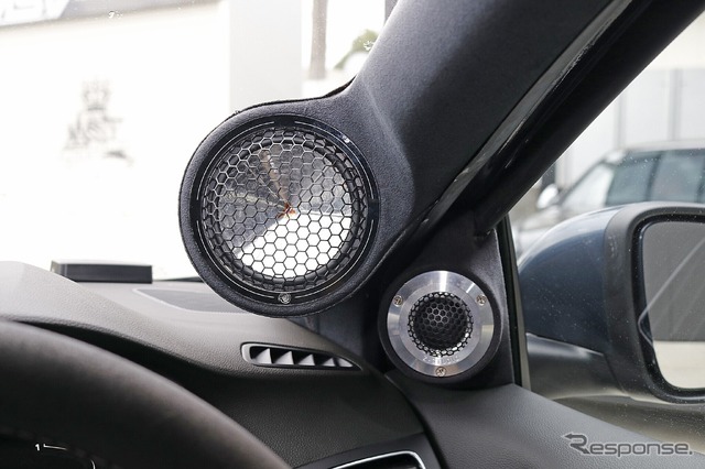 ツイーター／ミッドレンジにもマイクロプレシジョンのZスタジオをチョイス。特にミッドレンジの存在感は圧倒的。