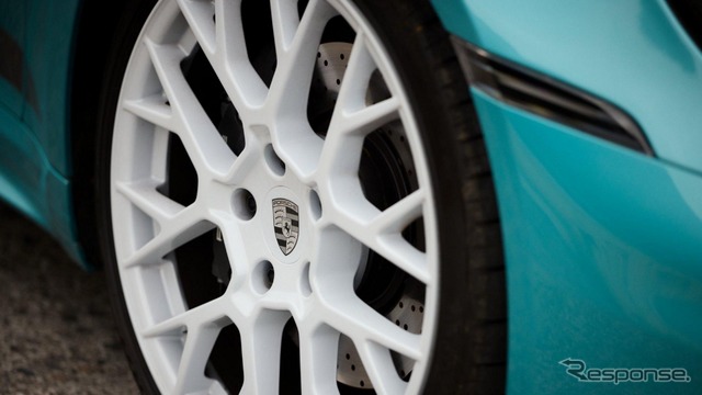 ポルシェ『911カレラT』の「Formosa」