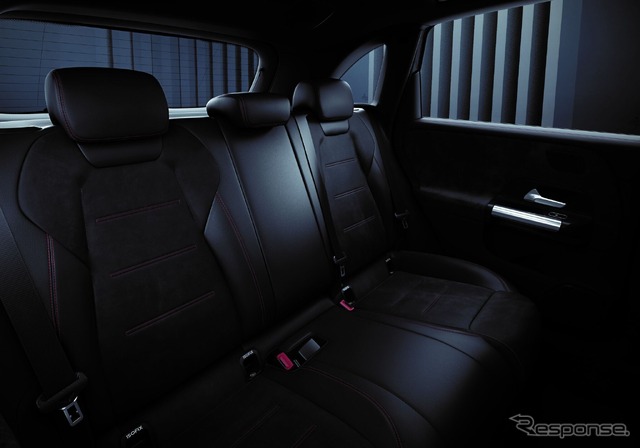 メルセデスベンツ『Bクラス』、「Urban Stars」追加…AMGライン標準装備で575万円から