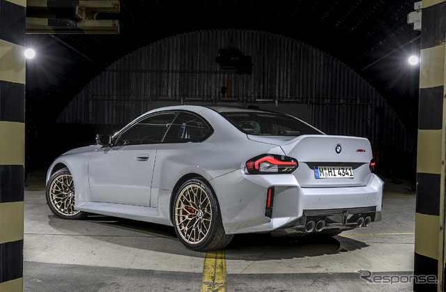 BMW M2 CS