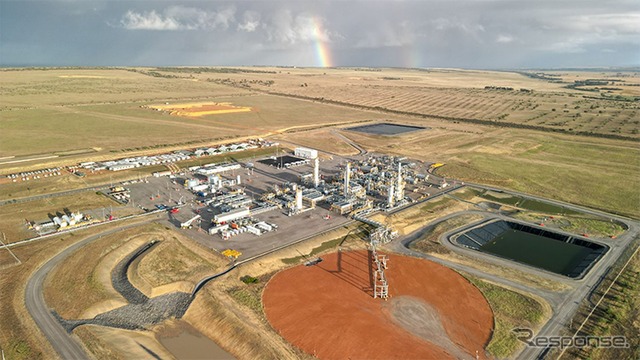 ウェイトシアガス田ステージ2開発で建設されたガス生産プラント