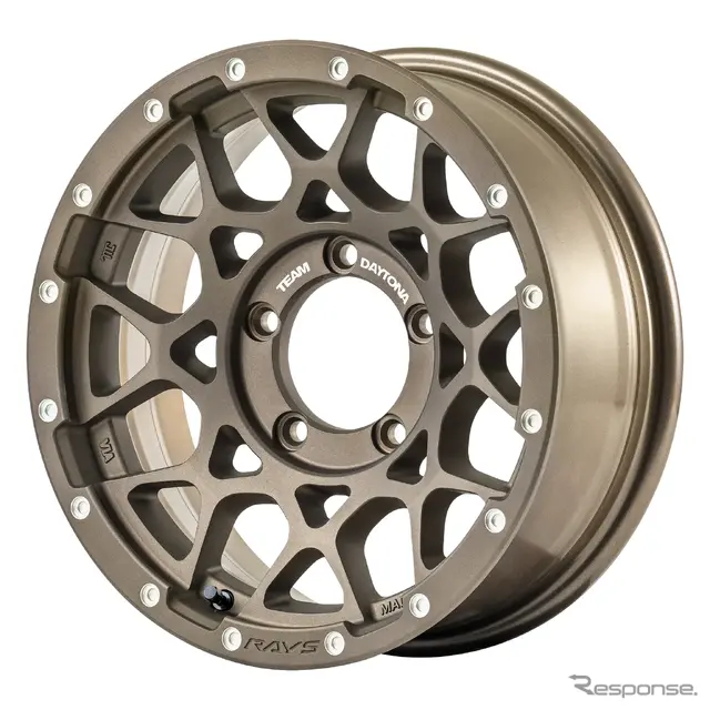 RAYS TEAM DAYTONA M8（ダークブロンズ）× SUZUKI ジムニーシエラ