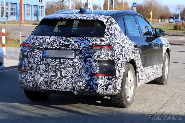 アウディ Q4 e-tron 改良新型のプロトタイプ