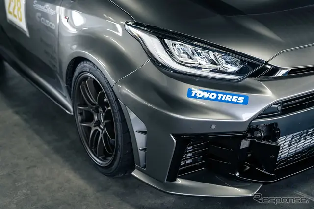 TOYO TIRES PROXES DRIVING PLEASURE