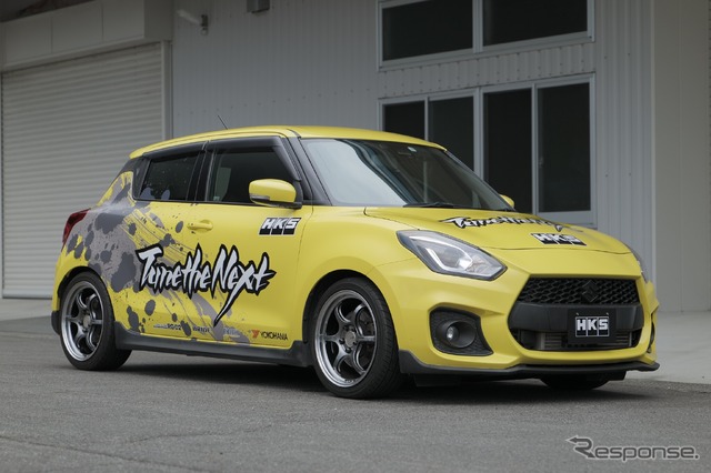 HKS『スイフトスポーツ』用「パワーエディターR」車種別キットとハーネス