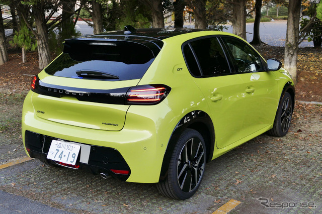 プジョー208 GT HYBRID